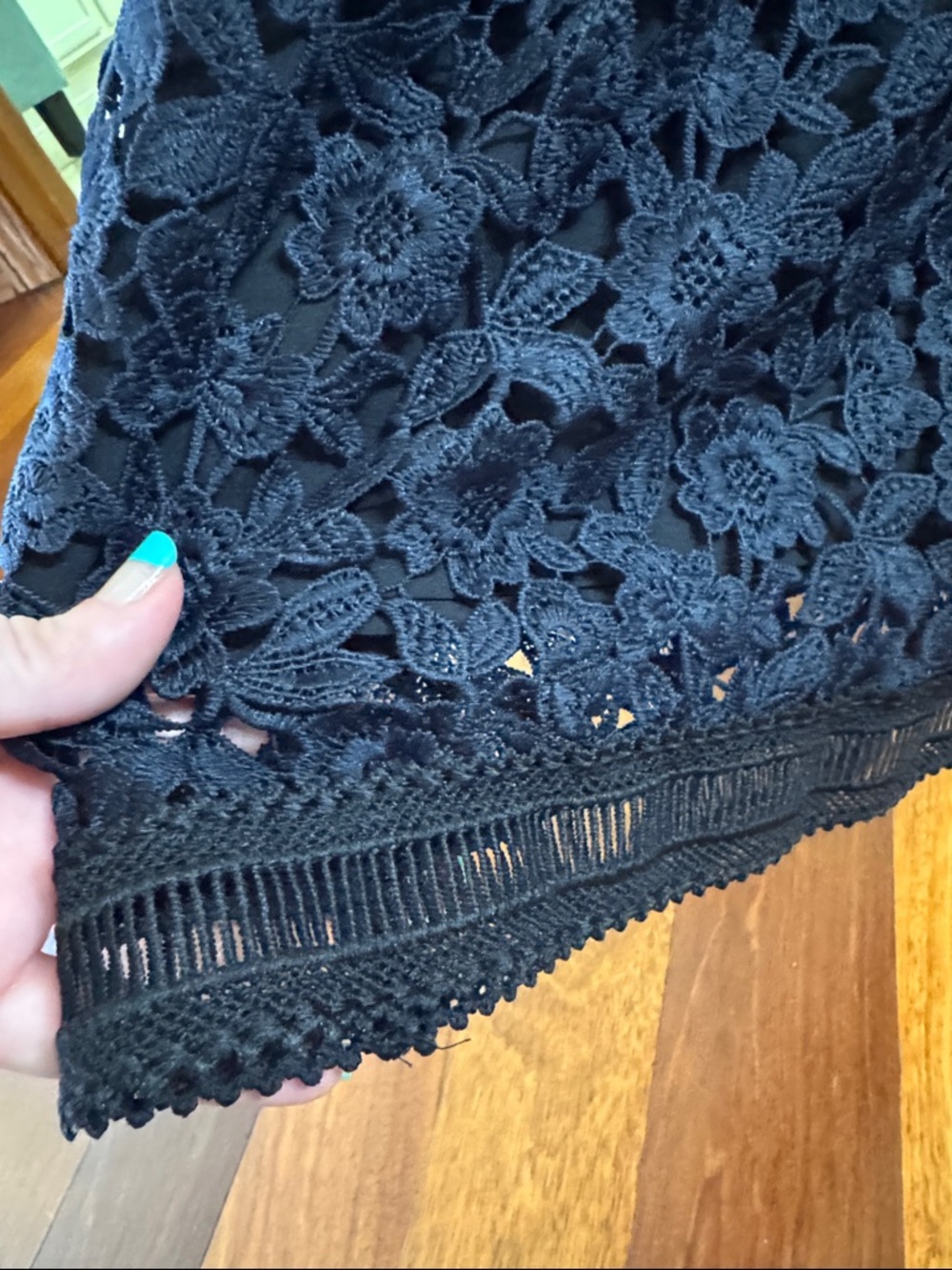 Ann Taylor Blogger Favorite Lace Overlay Eyelet Navy Black Dress 10 Fit & Flare - Picture 4 of 6